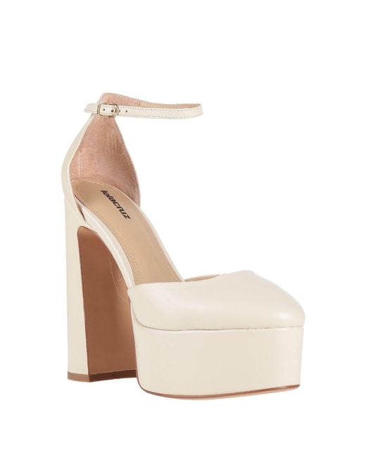 Lola Cruz Natural Pumps Leather