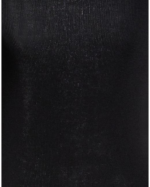 Siste's Black Sweaters