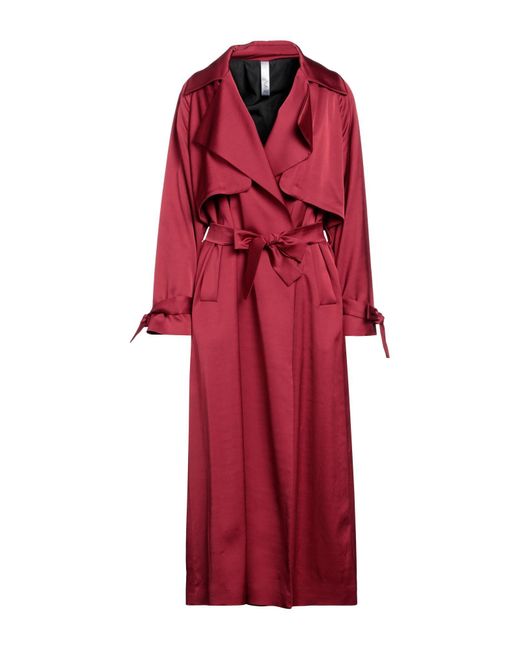 Hevò Red Overcoat & Trench Coat