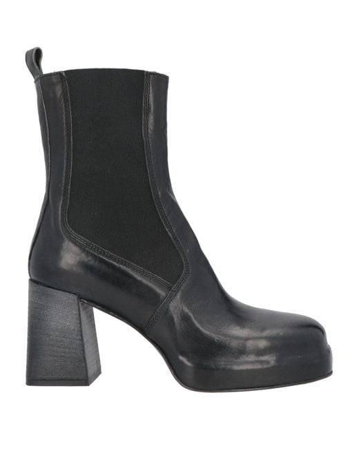 Moma Black Ankle Boots