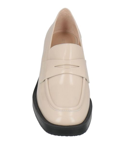 Stuart Weitzman Natural Loafer