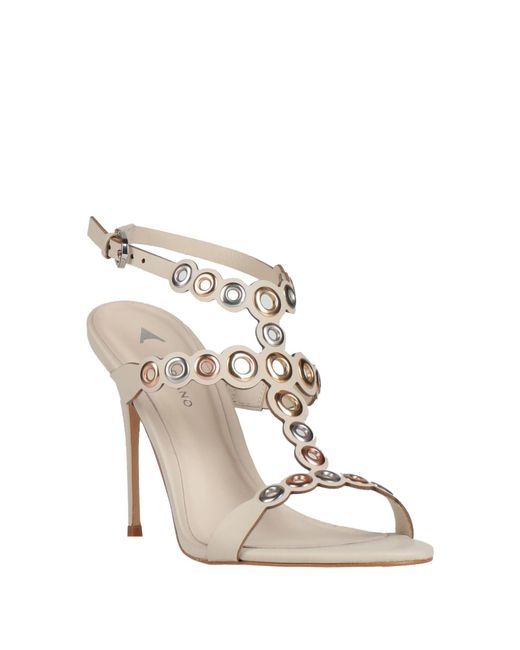 Carrano Natural Sandals