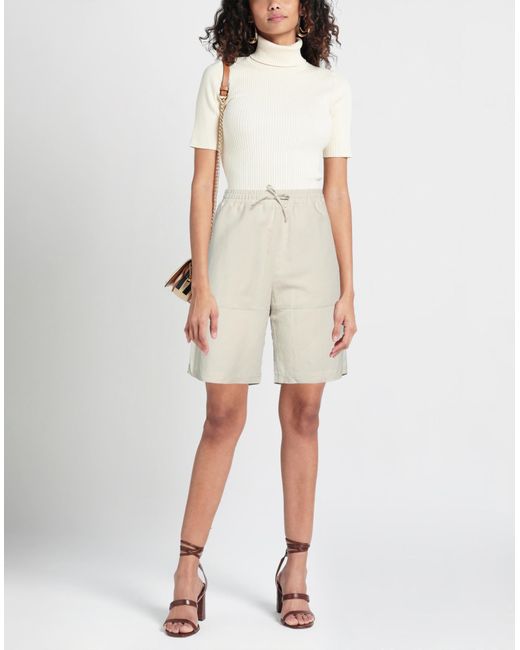 Roberto Collina Natural Shorts & Bermuda Shorts