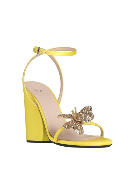 N°21 Yellow Sandale