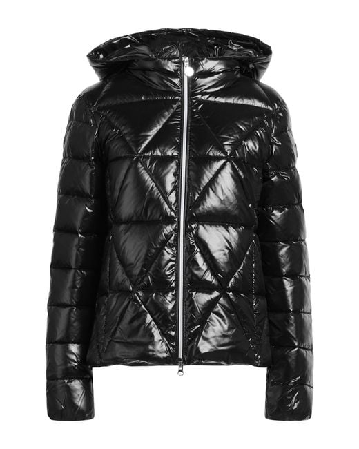 EA7 Black Puffers