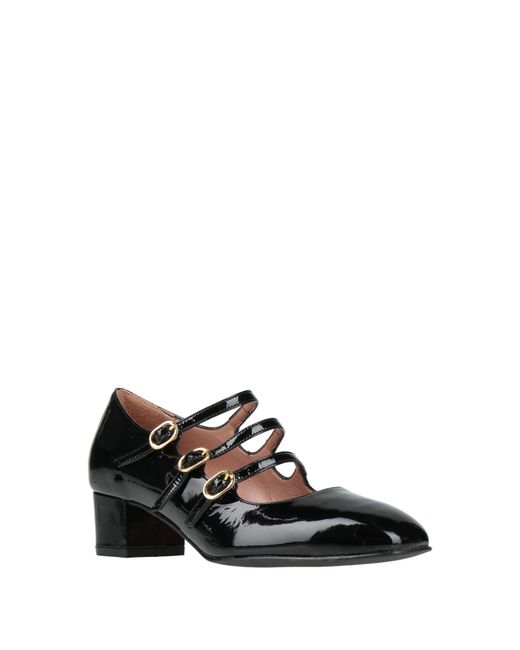 Ovyè Black Pumps
