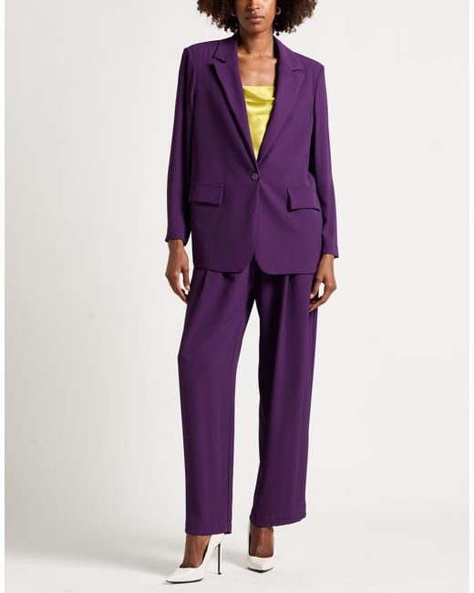 Kaos Purple Suit