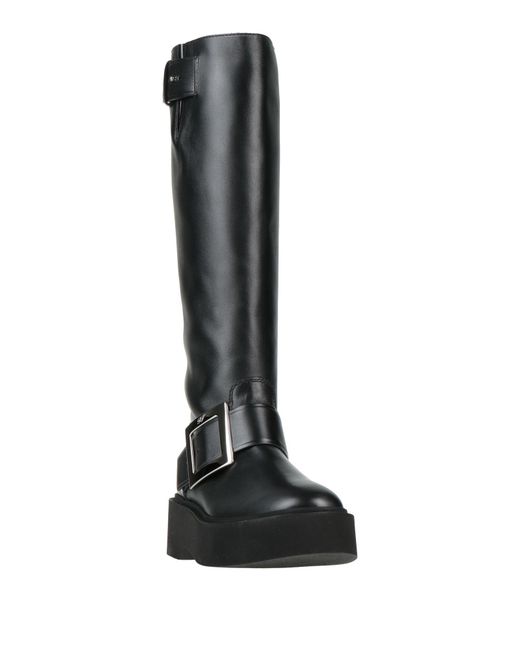 Roger Vivier Black Boot Leather