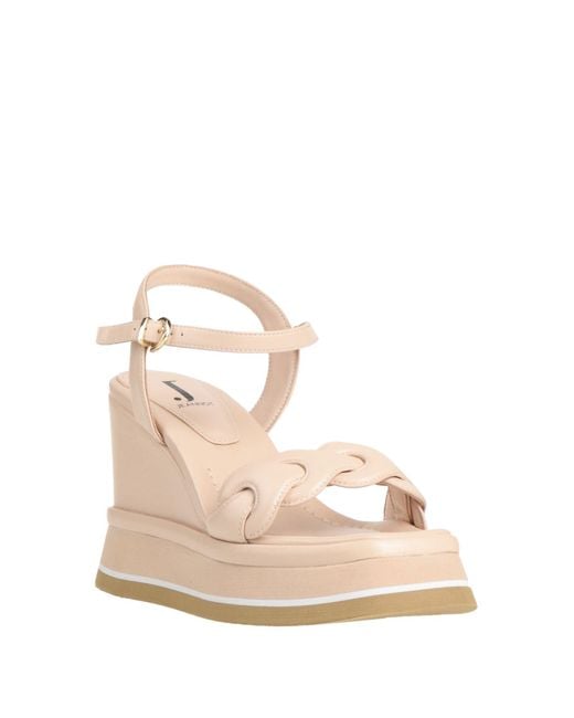 Jeannot Natural Sandals