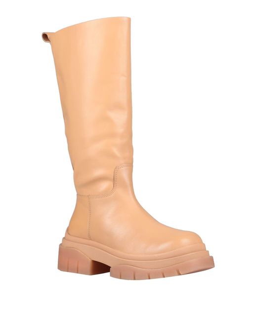 Ash Pink Stiefel