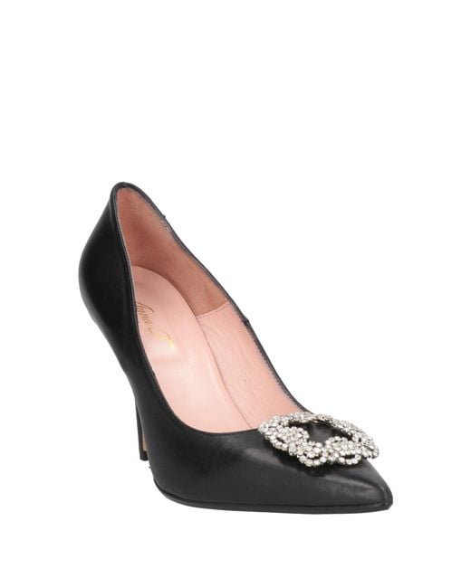 Anna F. Black Pumps Leather