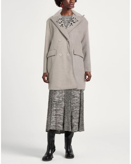 Kaos Gray Coat