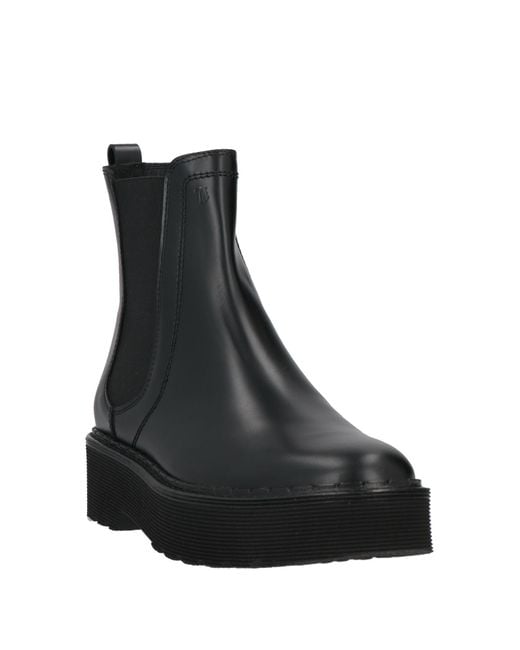Tod's Black Stiefelette