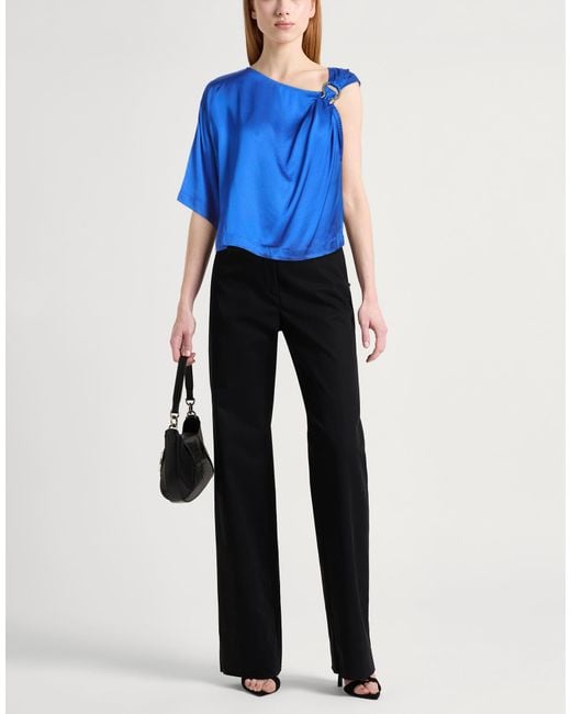 Top 8pm de color Blue