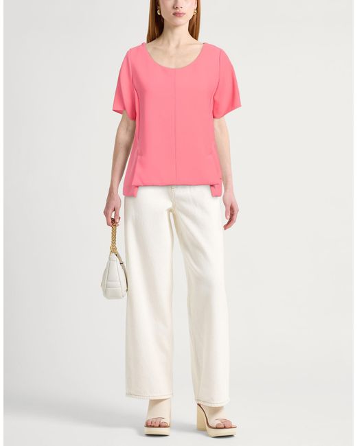 Top Kaos de color Pink