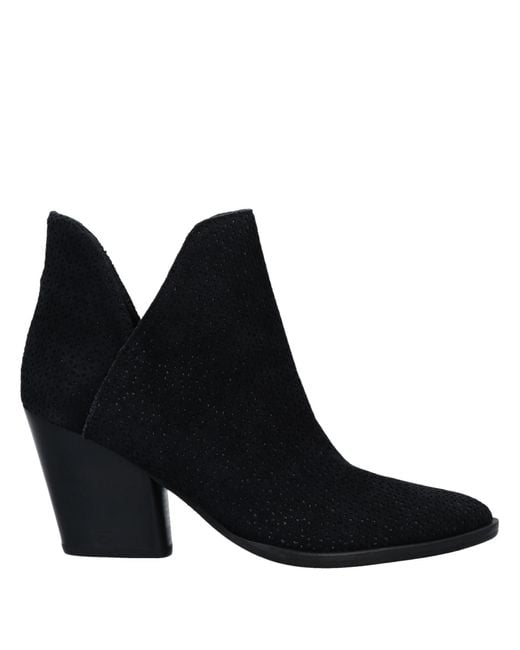 Carmens Black Stiefelette