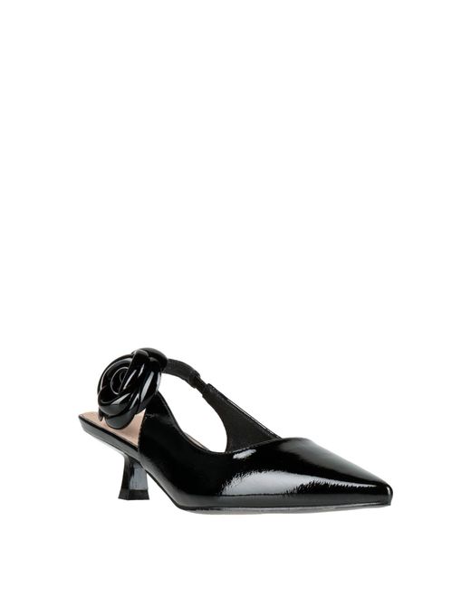 Twenty Four Haitch Black Pumps