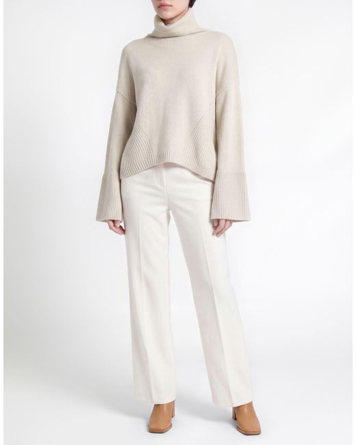 Anna Molinari Natural Turtleneck