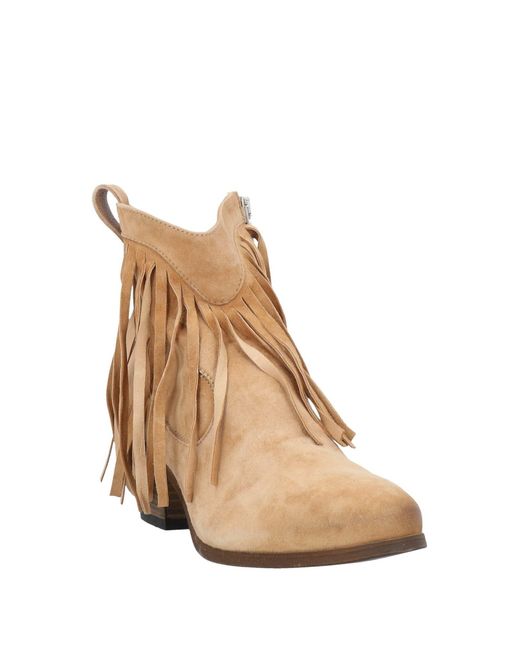 JE T'AIME Natural Ankle Boots