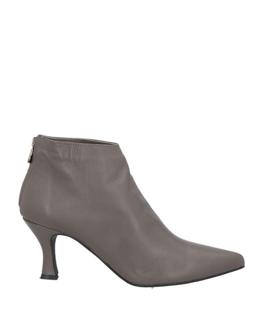Ovyè Gray Ankle Boots Leather
