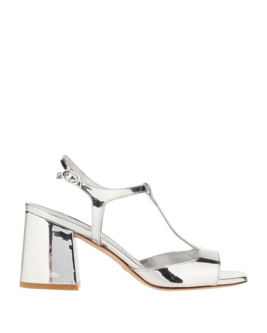 Stuart Weitzman White Sandals Textile Fibers