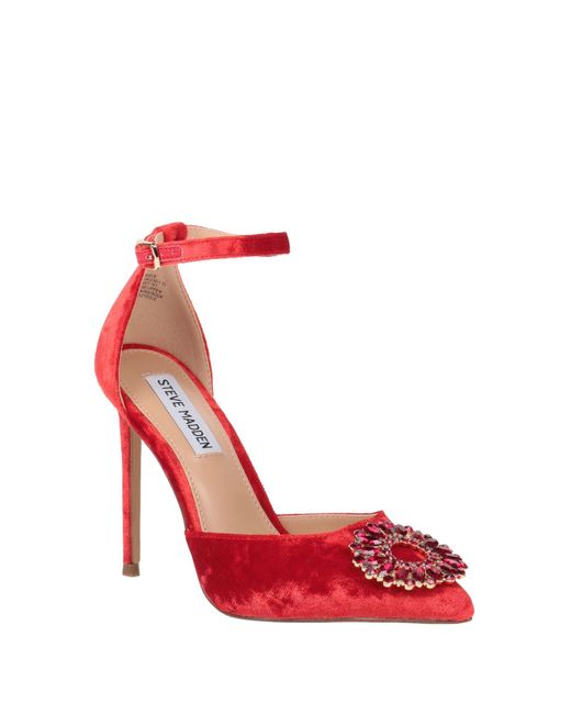Steve Madden Red Pumps