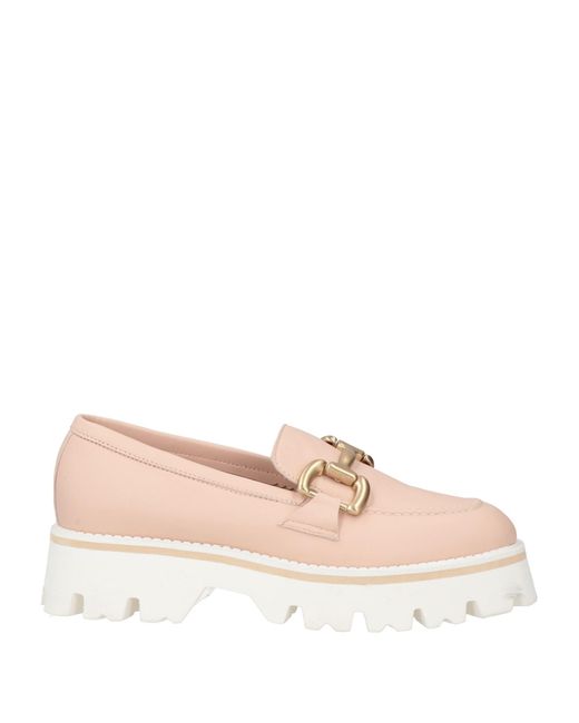 Lea-gu Pink Loafers