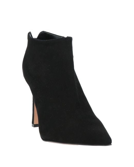 J.A.P. JOSE ANTONIO PEREIRA Black Ankle Boots Leather