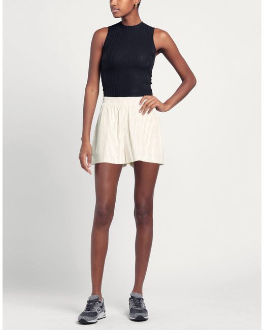GOOD AMERICAN Natural Shorts & Bermuda Shorts