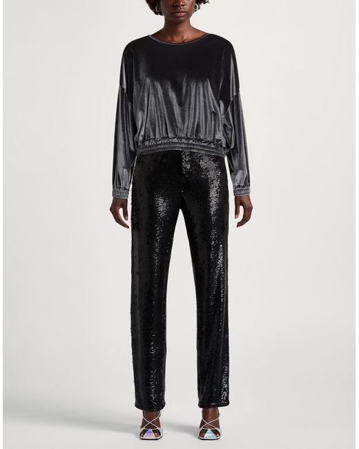 Siste's Black Top