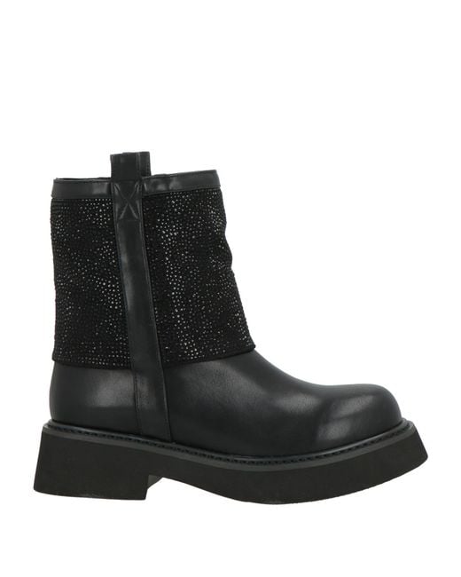 Tosca Blu Black Stiefelette