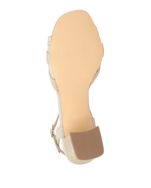 Menbur Natural Sandals