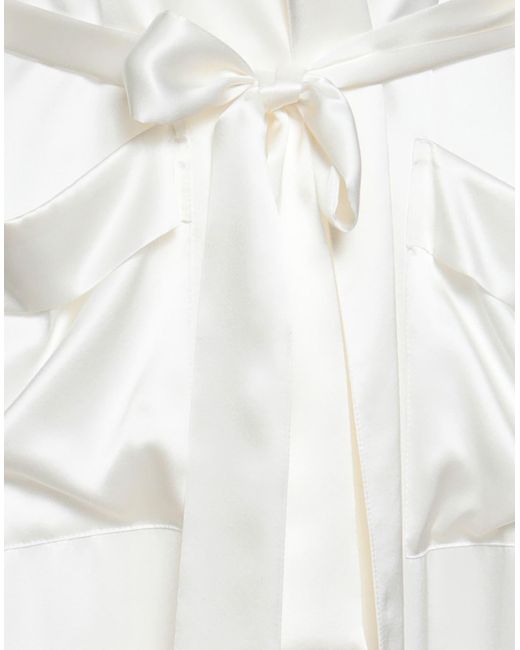 Vivis White Dressing Gown Or Bathrobe