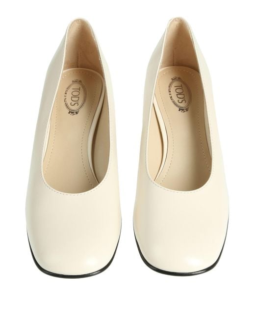 Tod's Natural Pumps