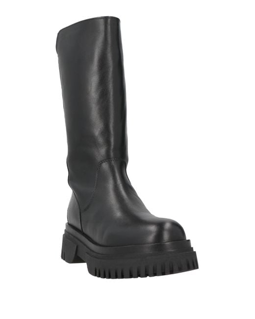 Emanuélle Vee Black Boots