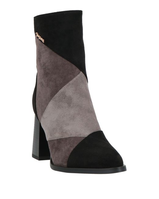 Gai Mattiolo Black Ankle Boots