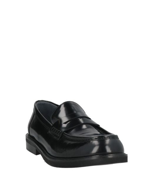 Poeve Black Loafer