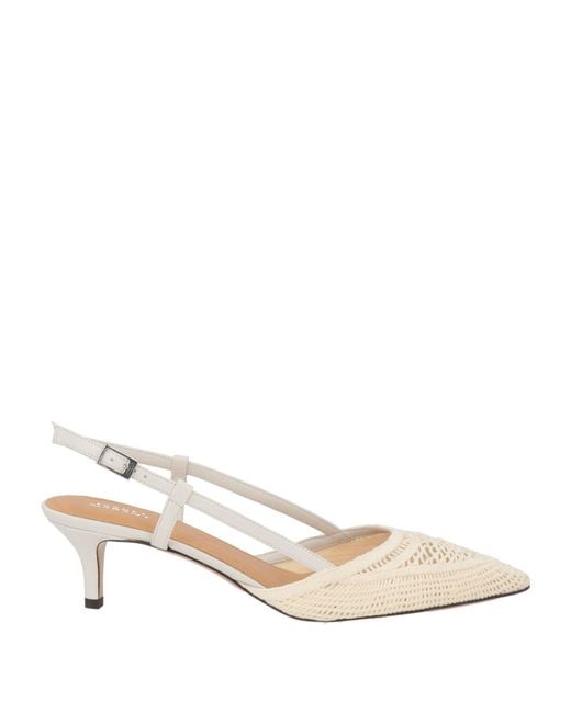 Isabel Marant Natural Pumps