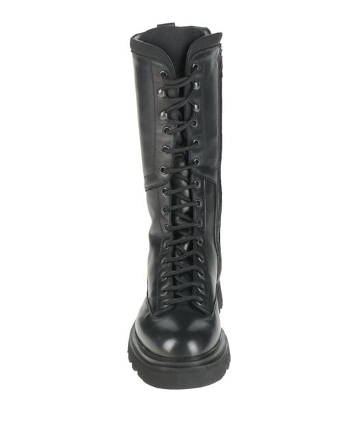 Doucal's Black Boot