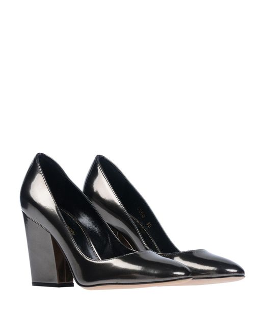 Sergio Rossi Metallic Pumps