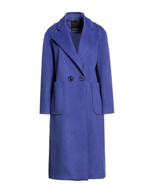 Yes London Blue Coat