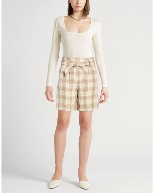 Peserico Natural Shorts & Bermuda Shorts