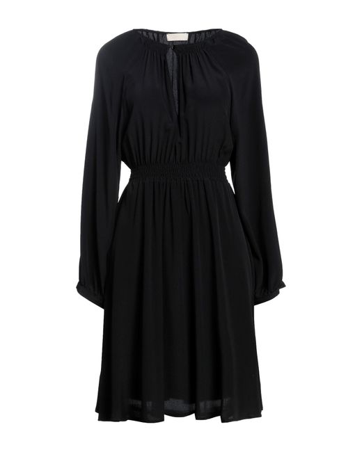 Momoní Black Midi Dress