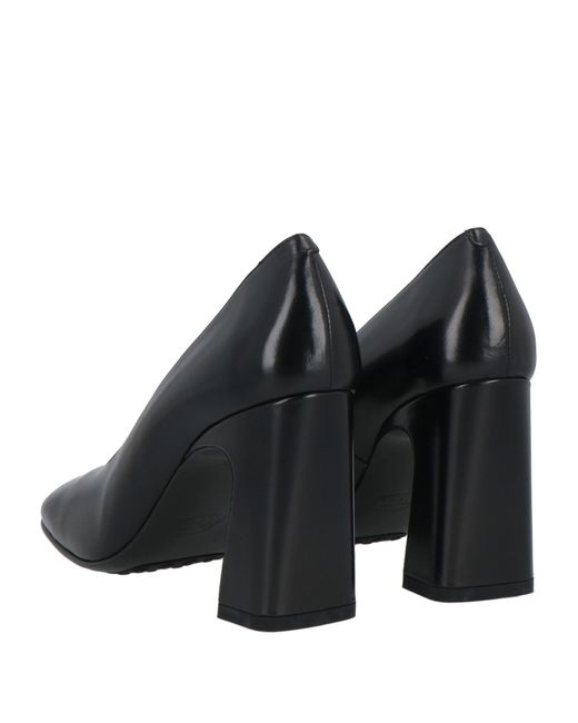 Tod's Black Pumps