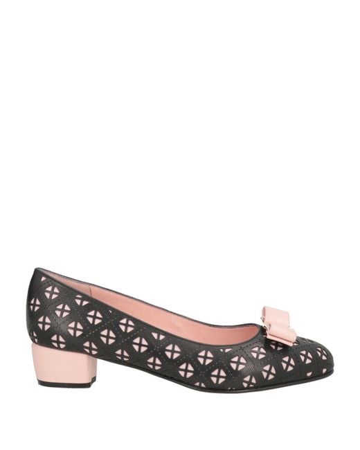 Ferragamo Black Pumps