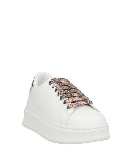 Gaelle Paris Natural Trainers