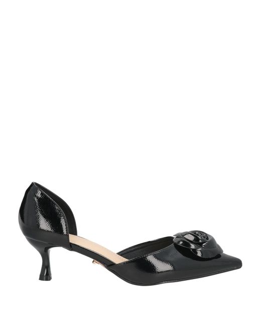 Twenty Four Haitch Black Pumps