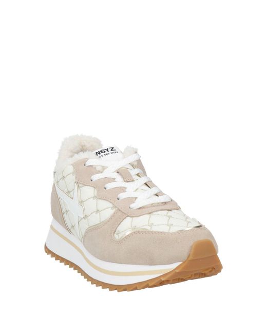 W6yz White Trainers