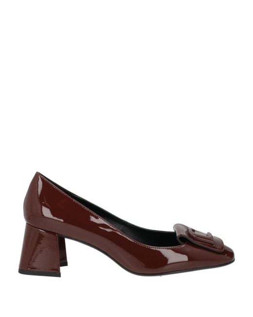 Lola Cruz Brown Pumps