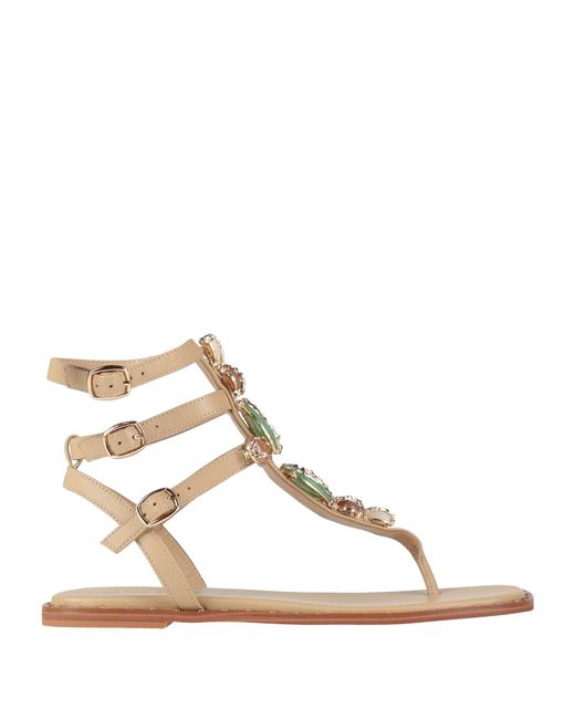 Alma En Pena. Natural Thong Sandal